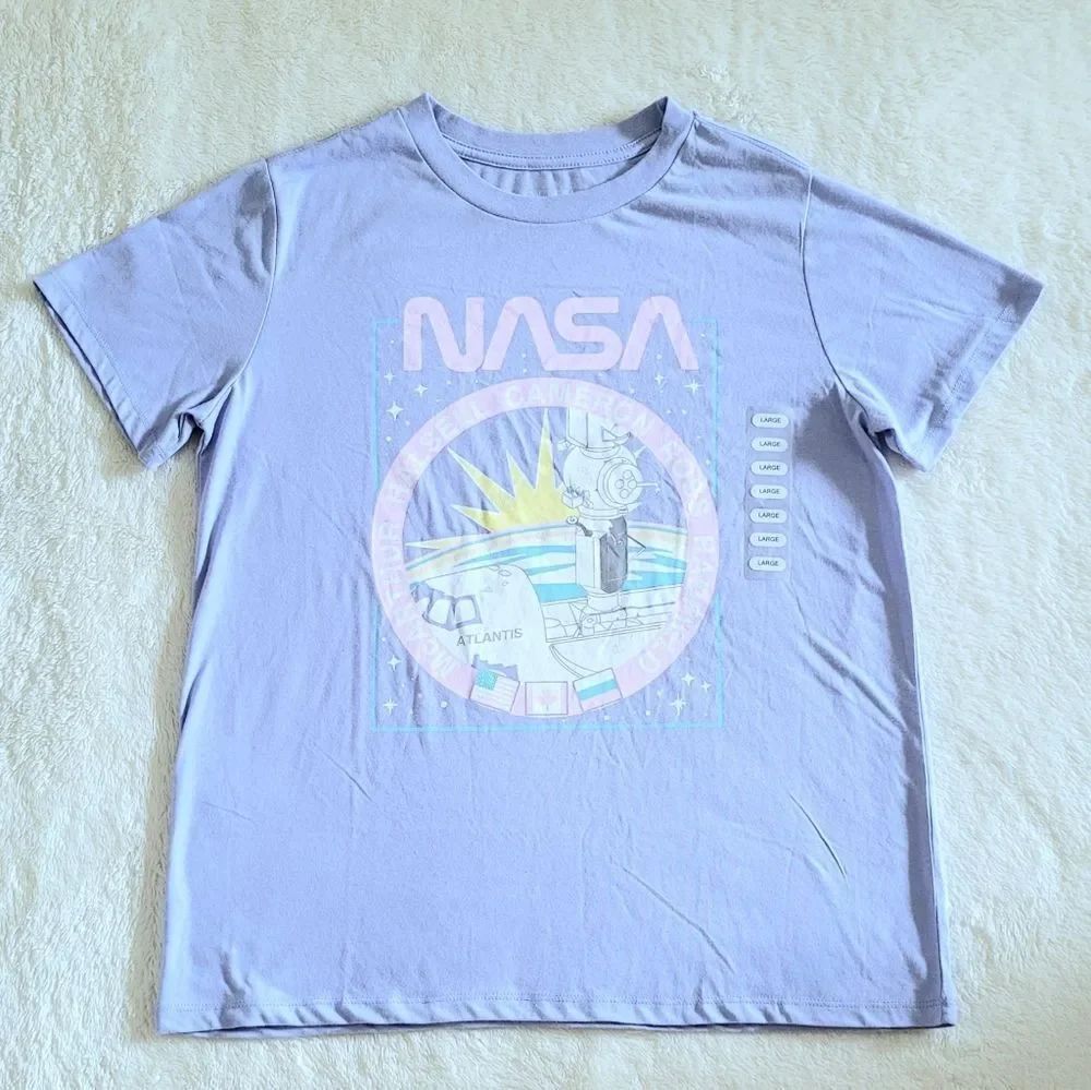 Grayson Threads🧵 NASA🚀 Graphic Tee👕 - NWT